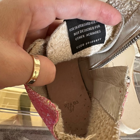 Authentic Kids Golden Goose Sparkle HighTops - Picture 8 of 16